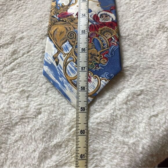 Towncraft Vintage 100% Silk Santa Themed Tie - Picture 7 of 7